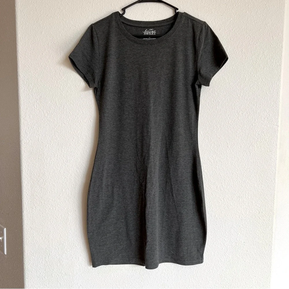 Bitter Sweet Short Sleeve Charcoal Gray Fitted Mini Dress - Picture 1 of 3
